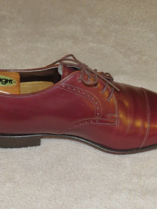 E. Vogel Bespoke Oxblood Calf Leather Balmoral Cap Toe Derbys 11 EE main image 5